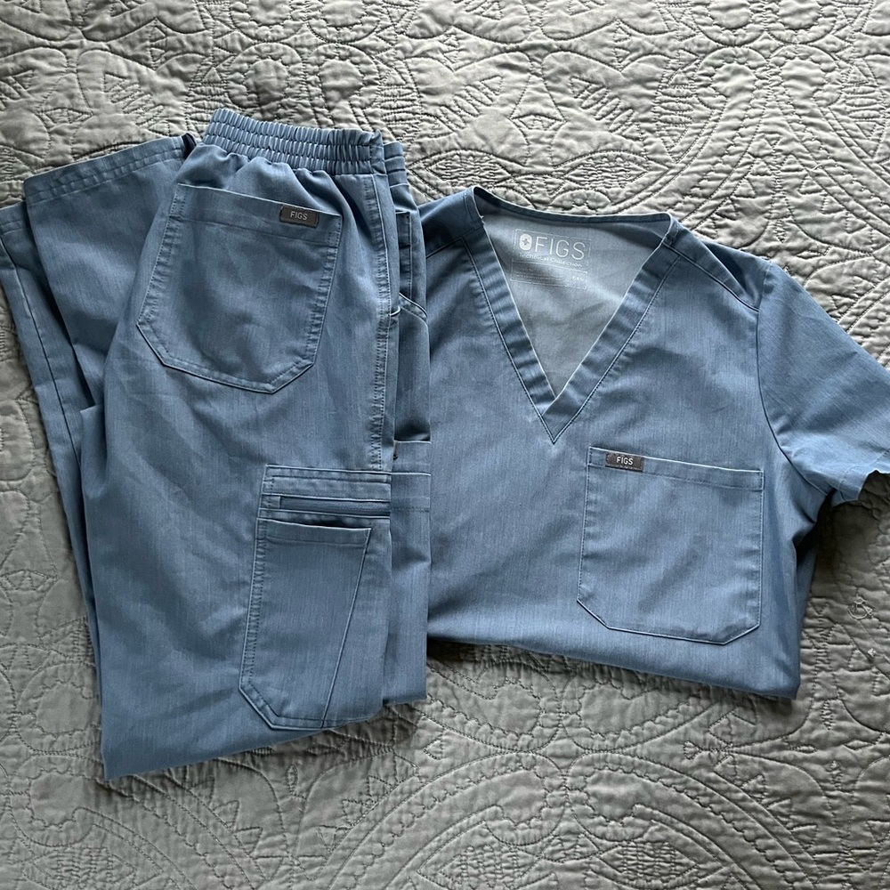 FIGS Scrub Set - Heathered Indigo